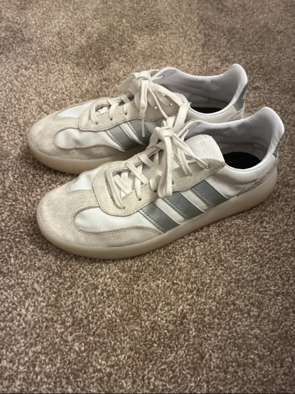 adidas Women's Cream & Silver Low-Top Sneakers